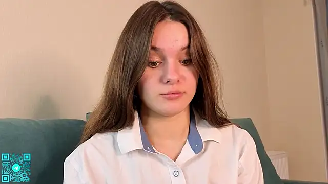 chloemilka online show from 09/28/25, 06:24