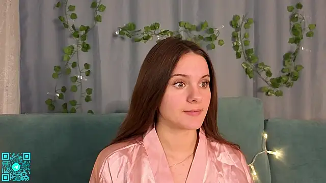 chloemilka online show from 10/03/25, 06:38