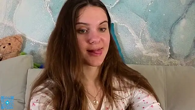 chloemilka online show from 06/06/26, 06:34