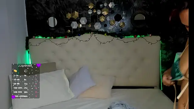 Snapshot of salome_rojas_ chatting on 12/03/25, 09:24 salome rojas online show from 12/03/25, 09:24