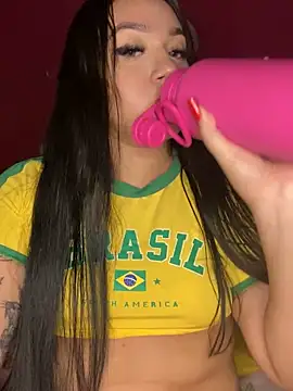 Snapshot of eurenatacardos chatting on 10/17/25, 03:10 eurenatacardos online show from 10/17/25, 03:10