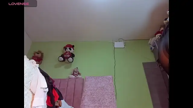 Snapshot of hot_Dariana_pantyhose chatting on 10/15/25, 12:27 hot Dariana pantyhose online show from 10/15/25, 12:27