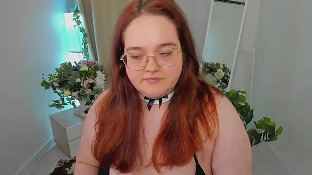 Neko Moor online show from 09/09/25, 08:41