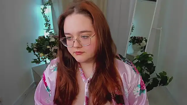 Neko Moor online show from 09/12/25, 08:53