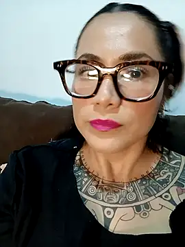 Omexochitl online show from 10/02/25, 04:52