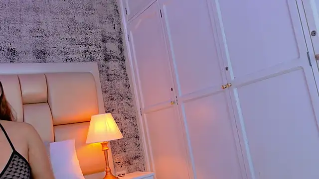 Edna Copper online show from 10/03/25, 01:46