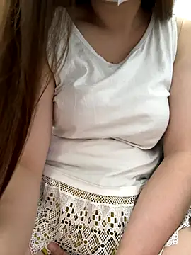 PhuongNhi21 online show from 09/29/25, 02:00