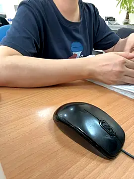 PhuongNhi21 online show from 10/08/25, 01:58