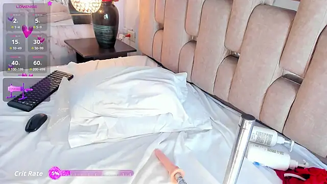 Snapshot of NinaCapelli chatting on 11/13/25, 04:55 NinaCapelli online show from 11/13/25, 04:55