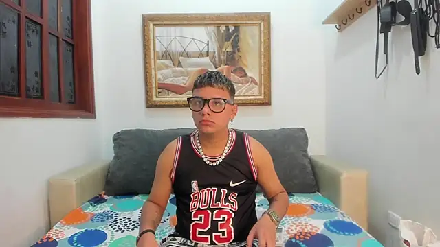 DavilANDkevin2 online show from 10/19/25, 02:45