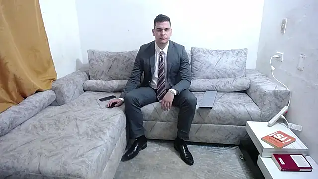 Victor Maitland online show from 09/16/25, 03:40