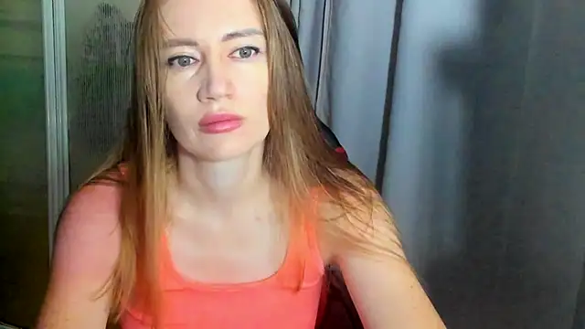JessFoxxx online show from 06/16/26, 02:47
