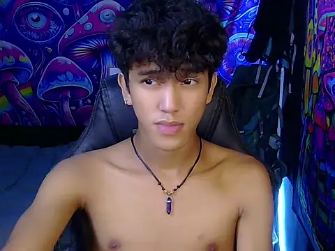 kenbigcockxx online show from 06/08/26, 03:23