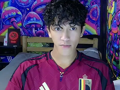 kenbigcockxx online show from 06/19/26, 03:27