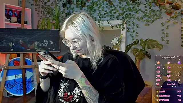 Snapshot of tattoo_art_baby chatting on 06/26/26, 06:40 tattoo art baby online show from 06/26/26, 06:40