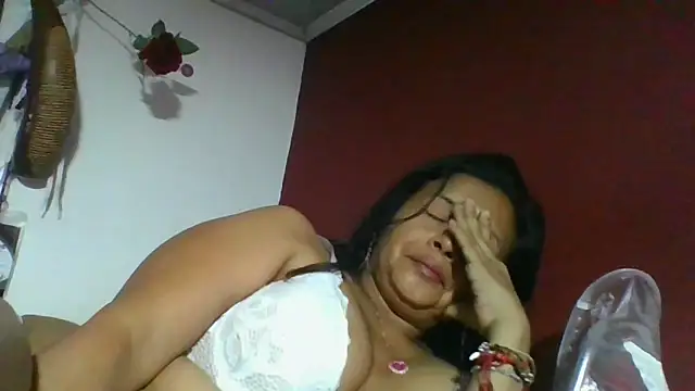 DianaOchoa  online show from 05/15/26, 10:44