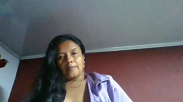 DianaOchoa  online show from 06/08/26, 11:16