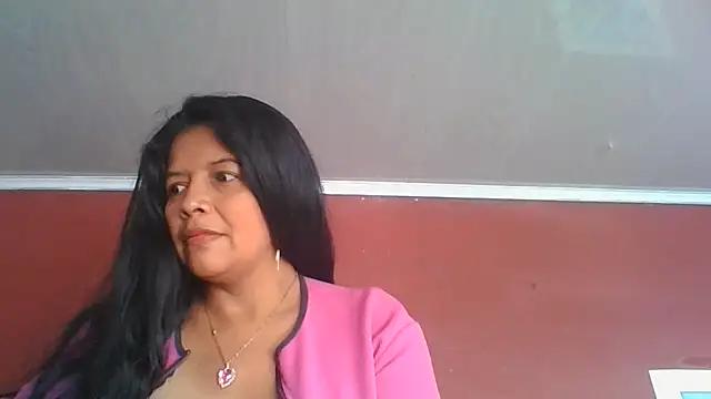 DianaOchoa  online show from 06/26/26, 12:09
