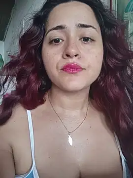 Snapshot of candy__fox_ chatting on 11/14/25, 02:27 candy fox online show from 11/14/25, 02:27