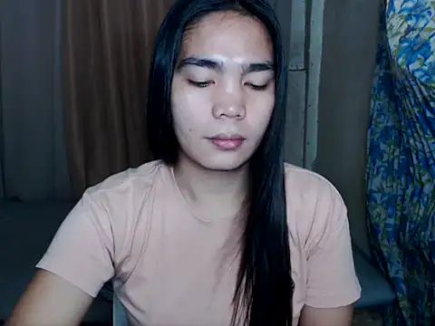 Simple Martina online show from 12/16/25, 01:21