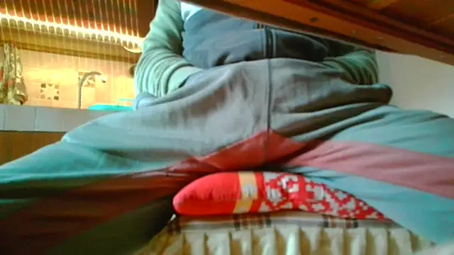 Snapshot of Prince-sexy chatting on 09/26/25, 06:50 Prince-sexy online show from 09/26/25, 06:50