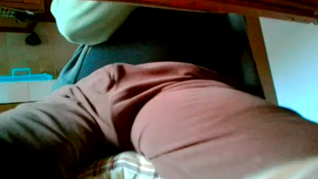 Snapshot of Prince-sexy chatting on 10/14/25, 06:47 Prince-sexy online show from 10/14/25, 06:47