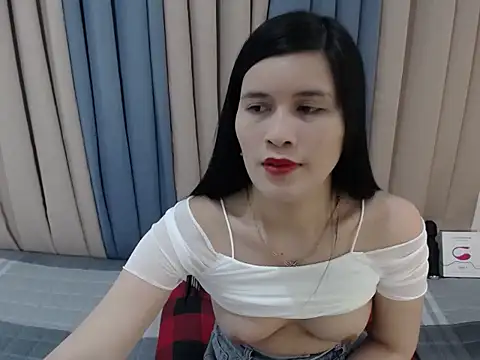 Snapshot of pinay_amaliax chatting on 04/20/26, 09:01 pinay amaliax online show from 04/20/26, 09:01