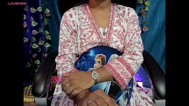 Forever Love2025 online show from 10/27/25, 07:45