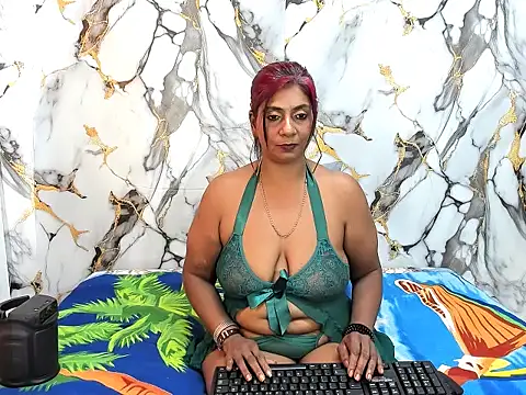 indianerotica69 online show from 09/21/25, 07:43