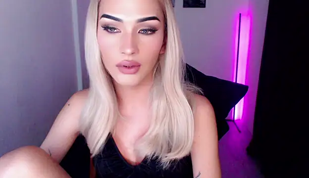 Alicegreenexx online show from 05/21/26, 04:08