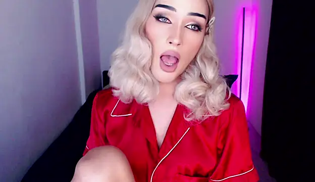 Alicegreenexx online show from 06/14/26, 04:09