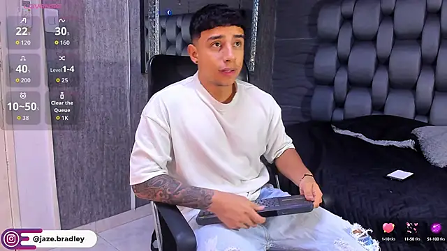 jaze bradley online show from 09/16/25, 11:22