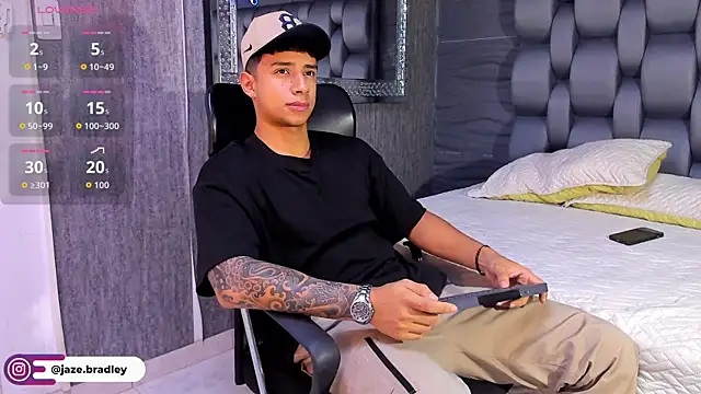 jaze bradley online show from 09/24/25, 11:24