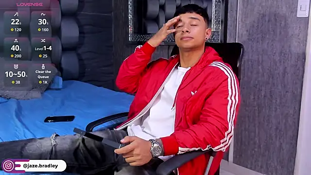 jaze bradley online show from 09/30/25, 11:37