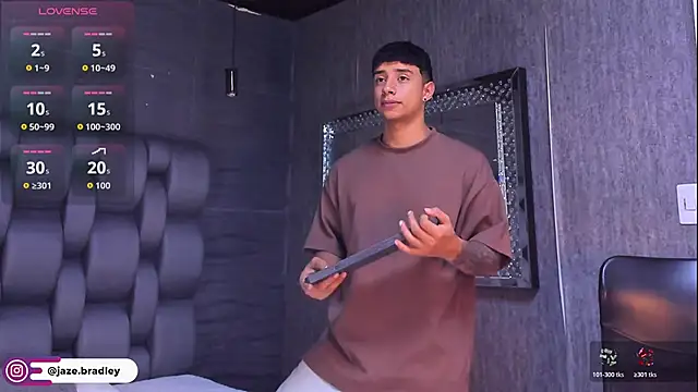 jaze bradley online show from 10/21/25, 11:33