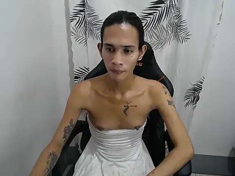 Snapshot of kate_69x chatting on 02/17/26, 06:47 kate 69x online show from 02/17/26, 06:47