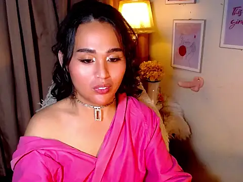 urmidnightcravingsxx online show from 05/05/26, 02:30