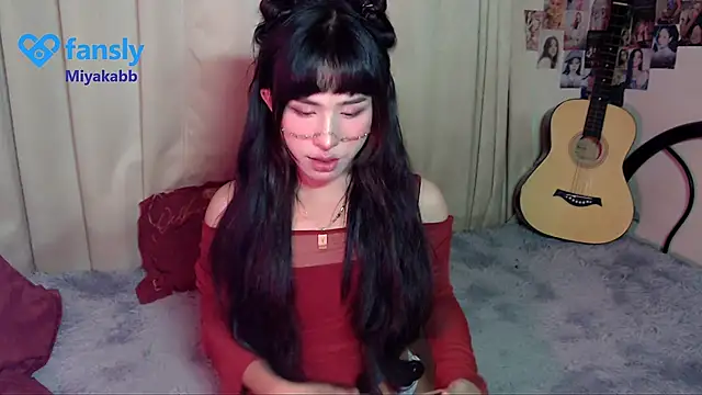 Snapshot of chakababe chatting on 04/01/26, 09:34 chakababe online show from 04/01/26, 09:34