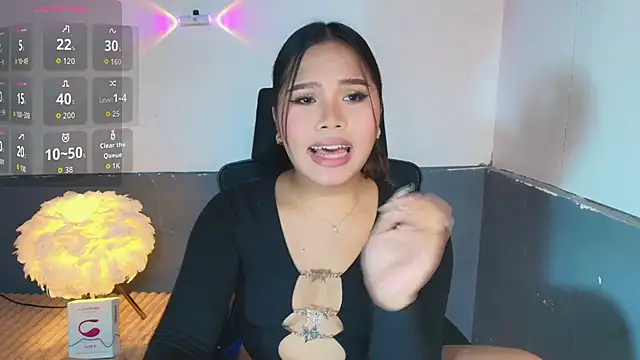Nathalie Lustx online show from 07/08/26, 09:19