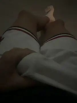 Snapshot of emirbaranpolat chatting on 10/09/25, 06:28 emirbaranpolat online show from 10/09/25, 06:28