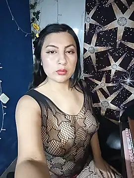 lunna 07 online show from 05/15/26, 01:40