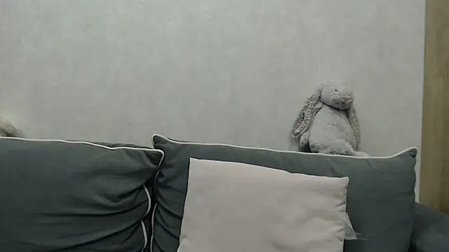 Snapshot of Sarah_keyy chatting on 11/08/25, 05:45 Sarah keyy online show from 11/08/25, 05:45