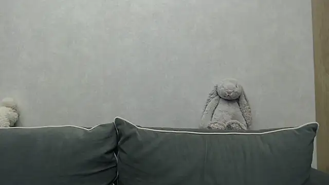 Snapshot of Sarah_keyy chatting on 11/29/25, 06:11 Sarah keyy online show from 11/29/25, 06:11