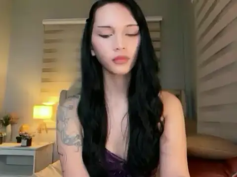 Snapshot of isabella_chasex chatting on 06/21/26, 11:24 isabella chasex online show from 06/21/26, 11:24