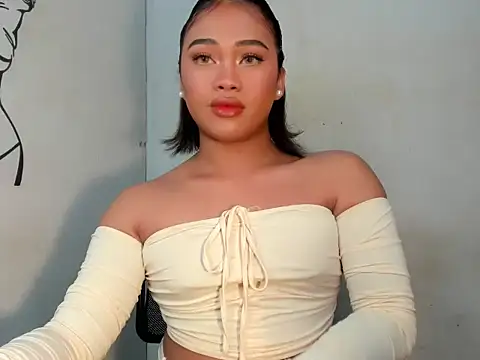 Exotic alyssa69 online show from 09/13/25, 12:54