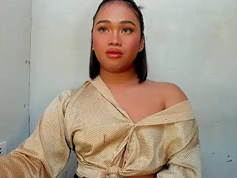 Exotic alyssa69 online show from 09/21/25, 05:58