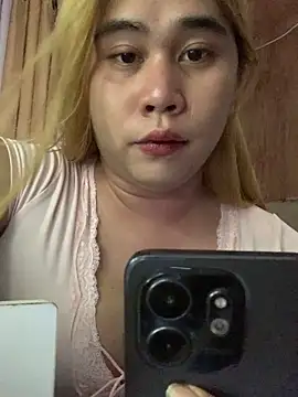 Snapshot of stacykush chatting on 04/15/26, 03:30 stacykush online show from 04/15/26, 03:30