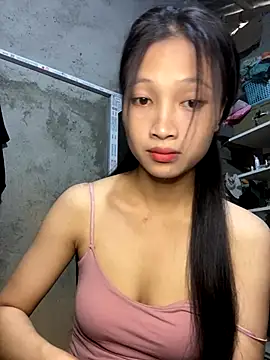 vyvy777 online show from 09/24/25, 01:09