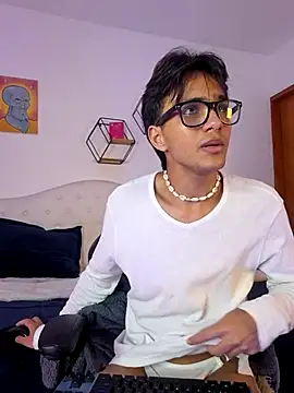 jin luna online show from 09/23/25, 02:36