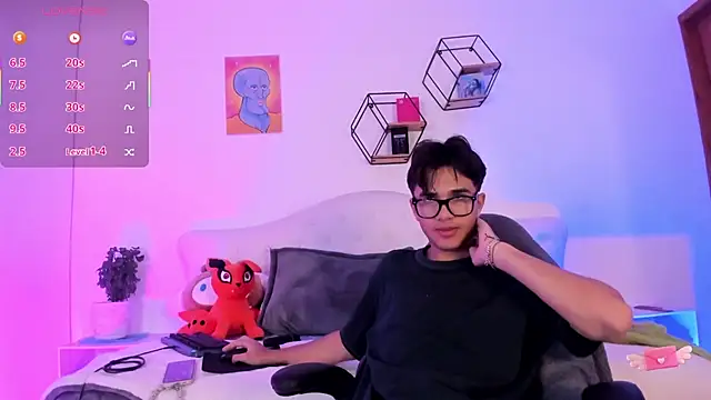 jin luna online show from 10/28/25, 12:41